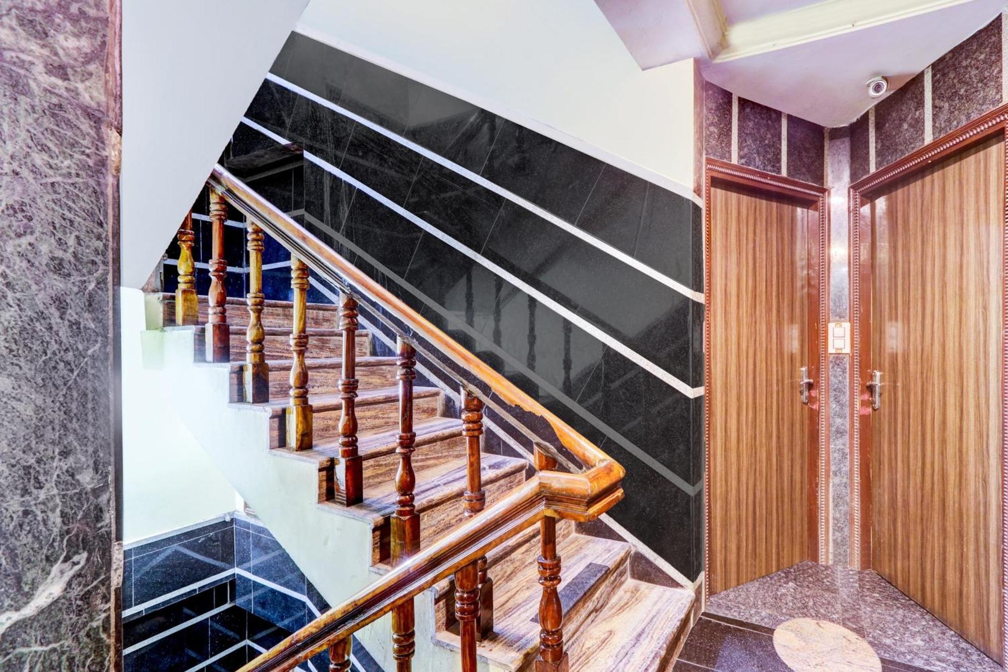 Hotel O Hanuman Pet Near Railway Station Vijayawāda Εξωτερικό φωτογραφία